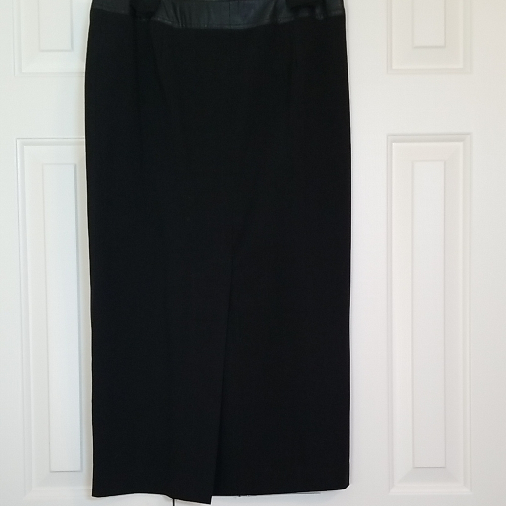 NWOT Sharagano Black Pencil Skirt